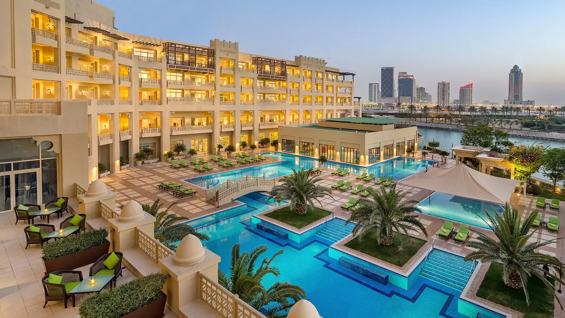 Grand Hyatt Doha Hotel & Villas - Luxurious Stay